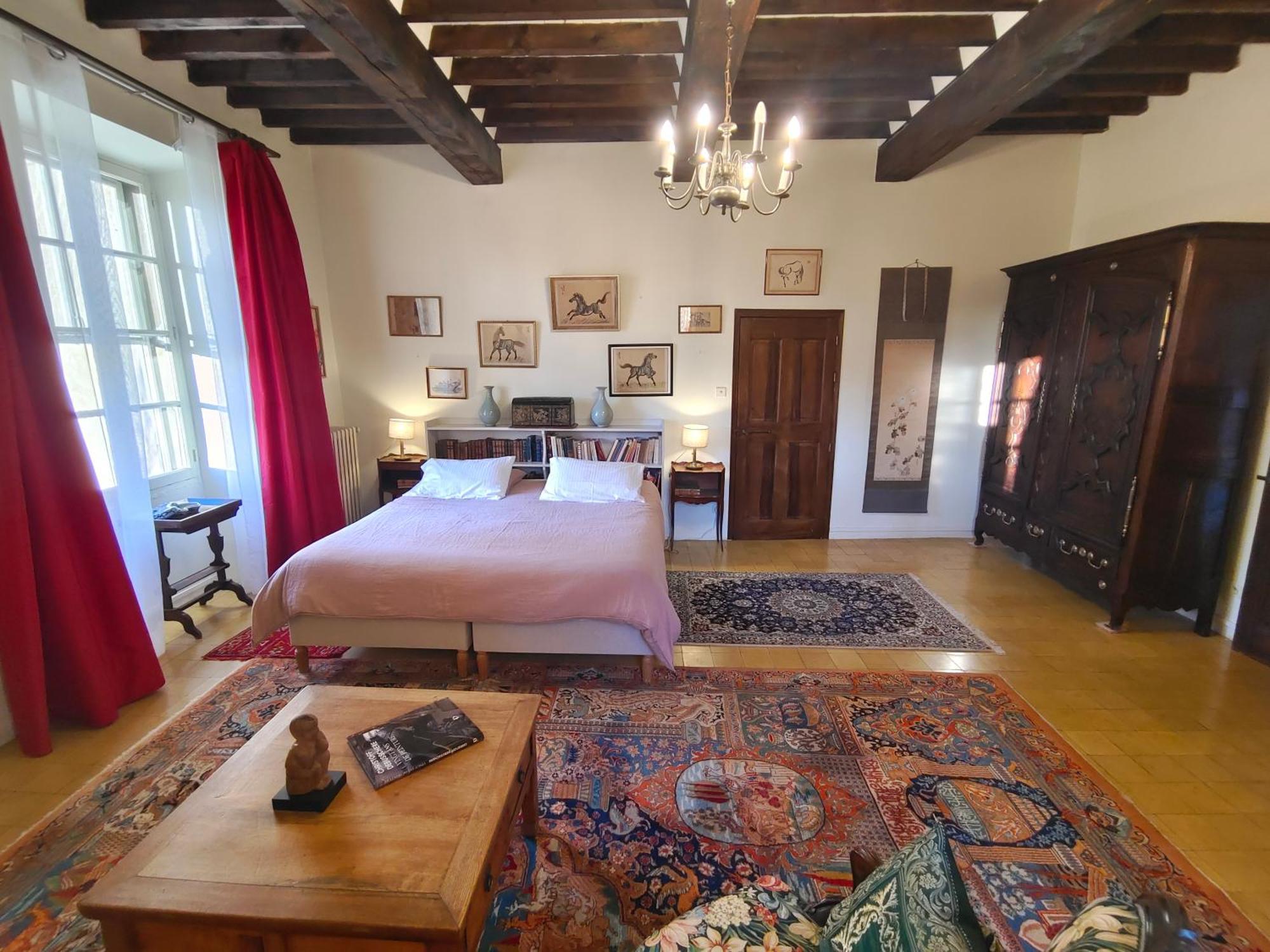 Bed and Breakfast Rue Du Chateau A Cabrieres D'Avignon Exterior foto