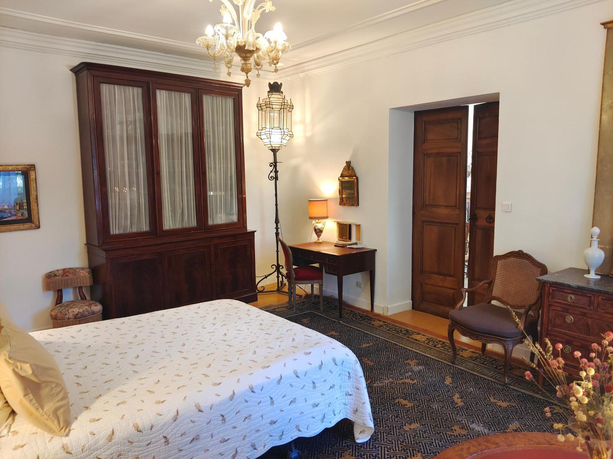 Bed and Breakfast Rue Du Chateau A Cabrieres D'Avignon Exterior foto